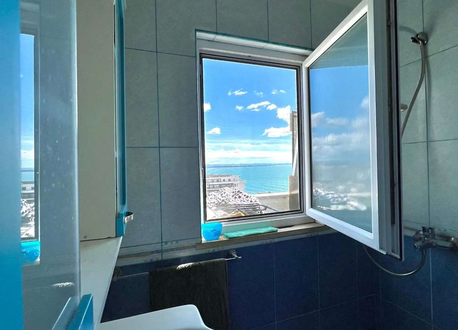 Tani Apartments Shëngjin