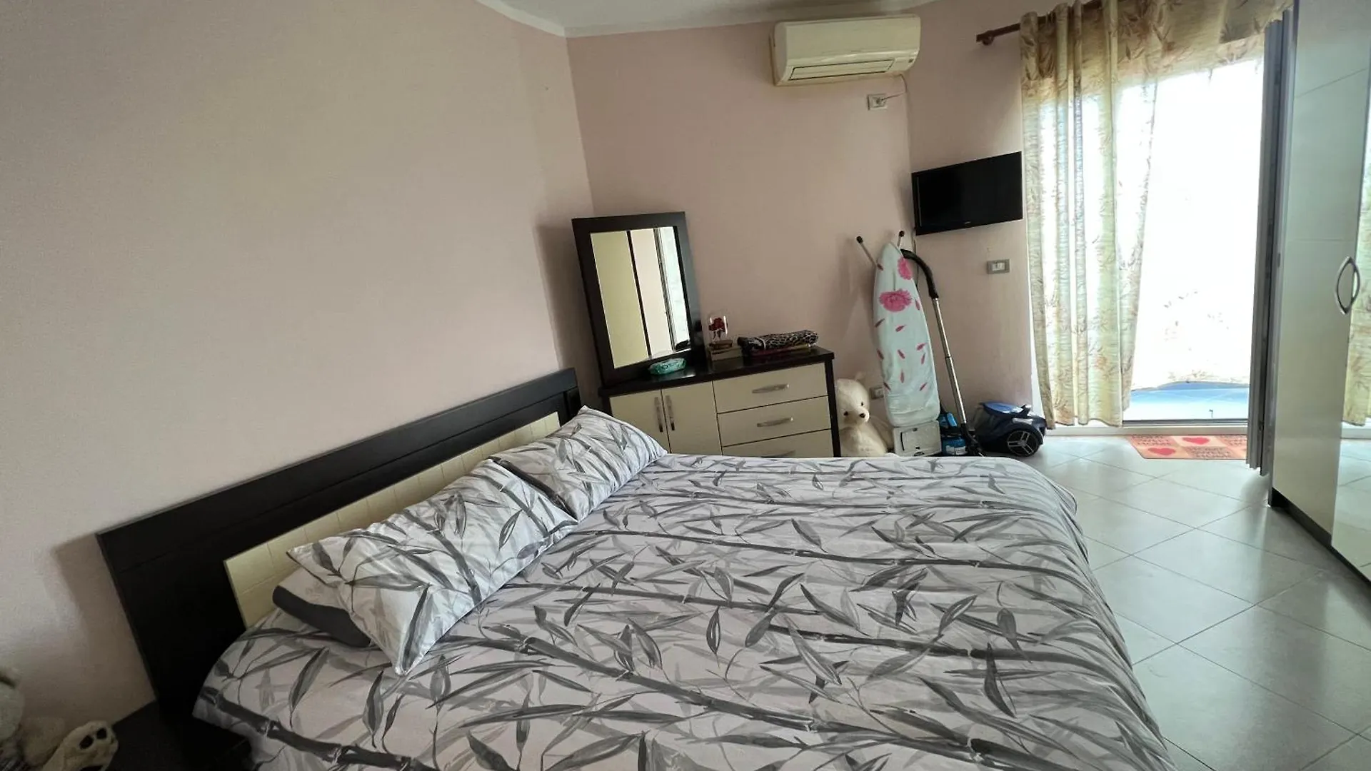 Tani Apartments Shëngjin
